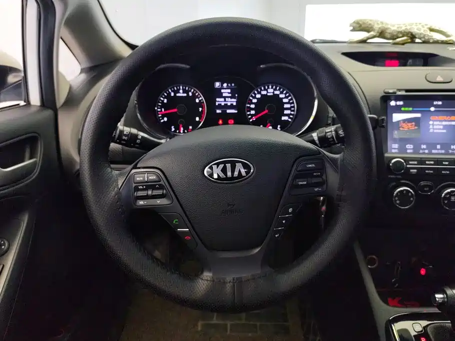 Kia K3 — миниатюра 15