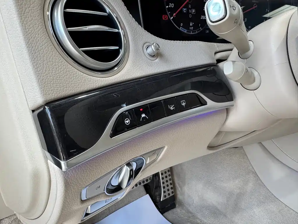 Mercedes-Benz S-Class — миниатюра 19