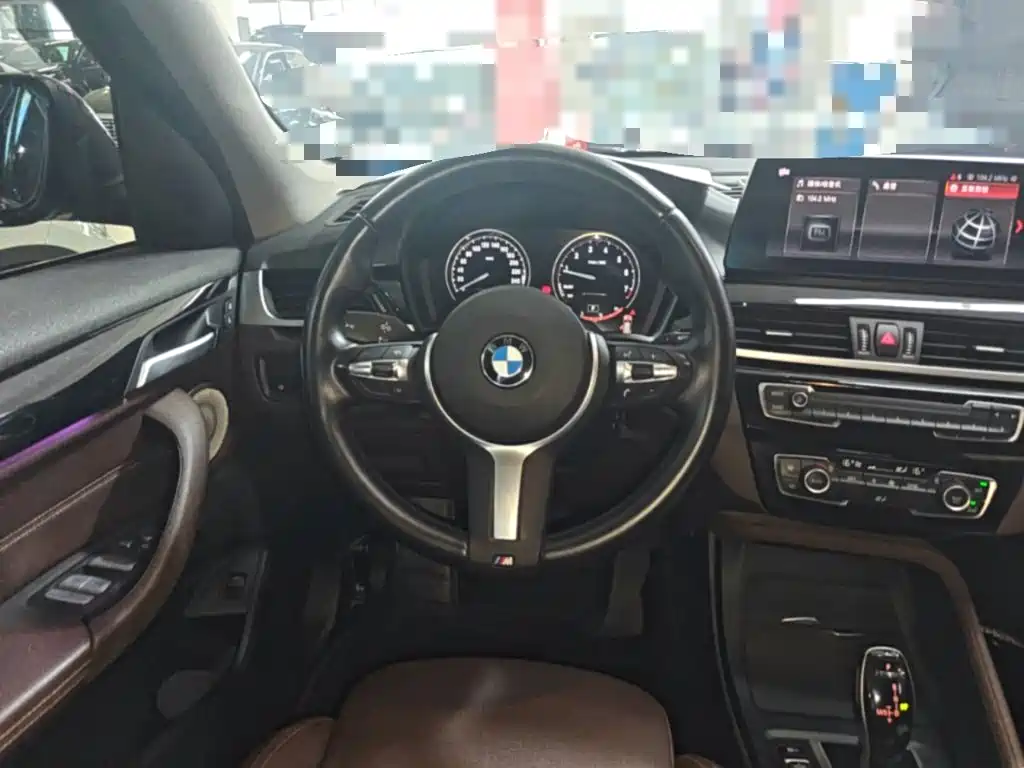 BMW X1 — миниатюра 11