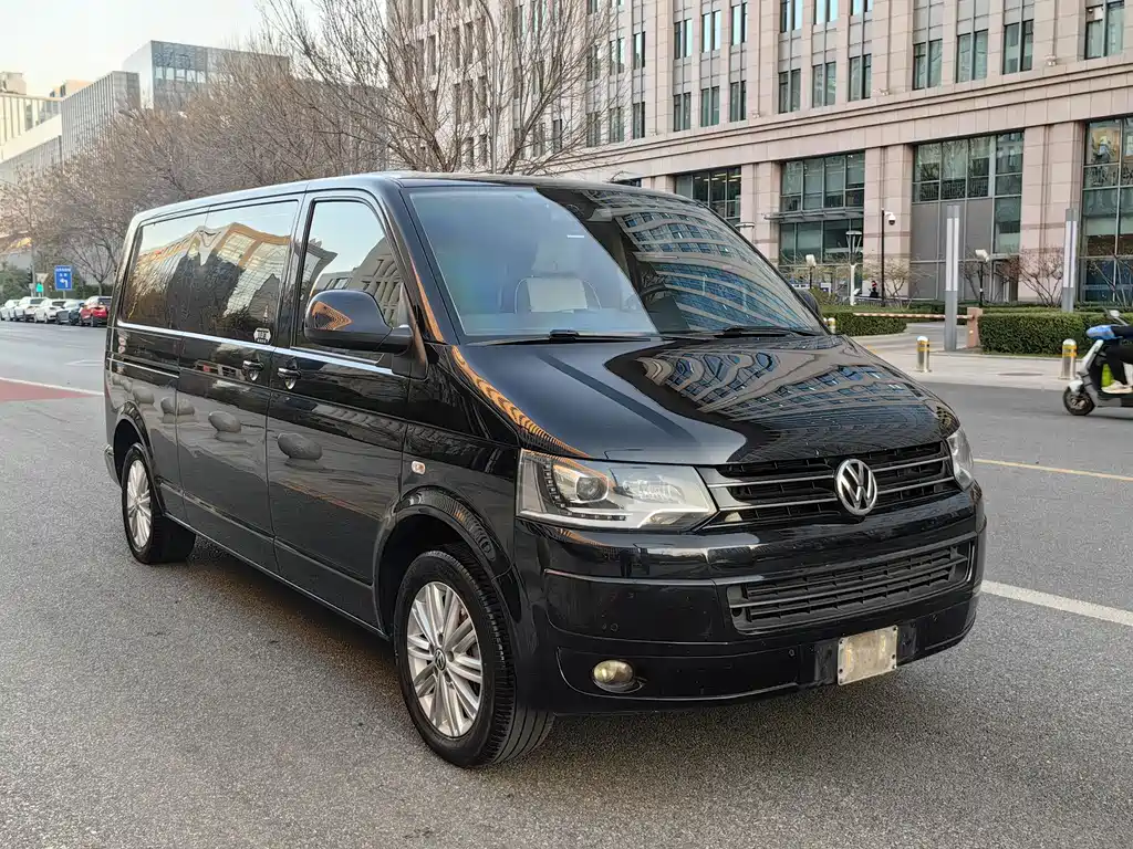 Volkswagen Caravelle 2015 2.0TSI Comfort