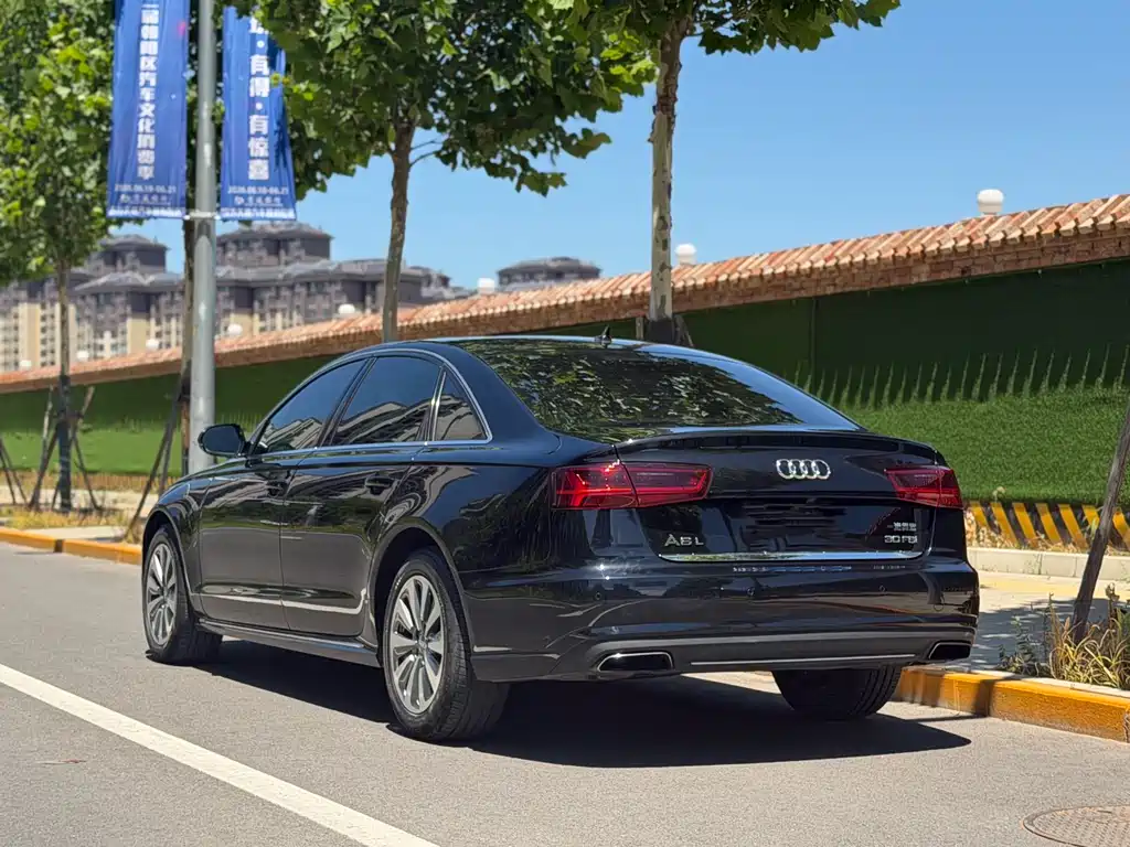 Audi A6L 2016 30 FSI Comfort