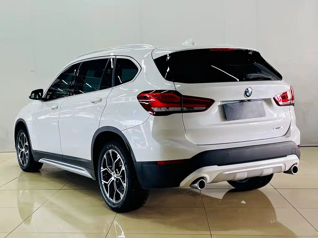 BMW X1 — миниатюра 9