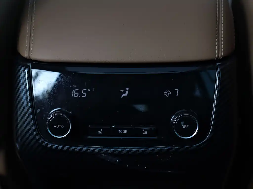 Li Auto Li ONE — миниатюра 21
