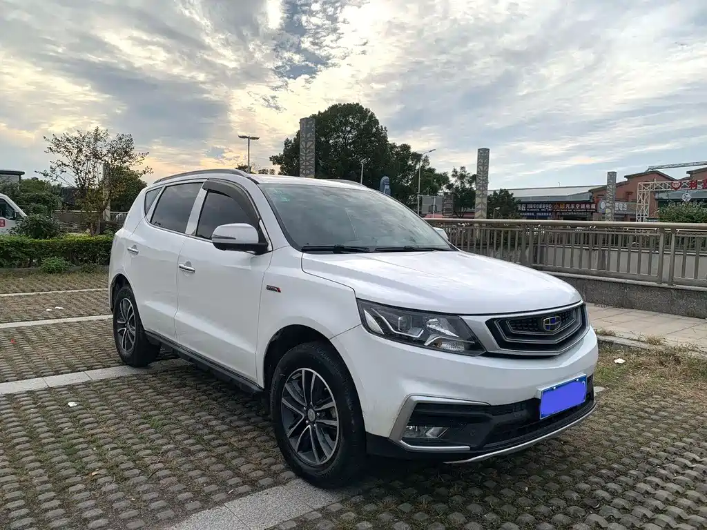 GEELY AUTOMOBILE VISION X6