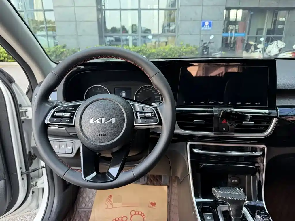 Kia KX3 — миниатюра 9