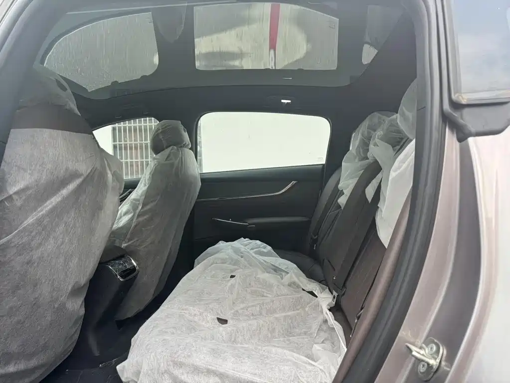 Changan A07 2025 710