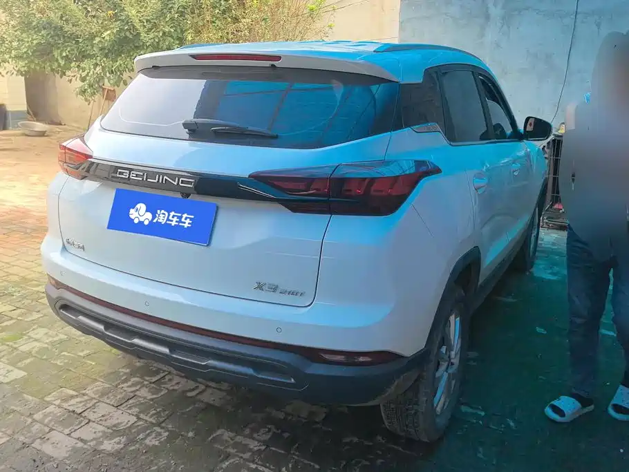 BAIC X3 — миниатюра 3