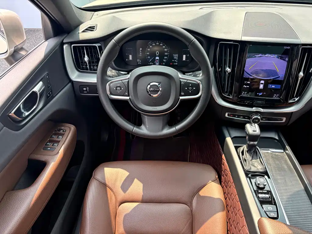 Volvo XC60 — миниатюра 14