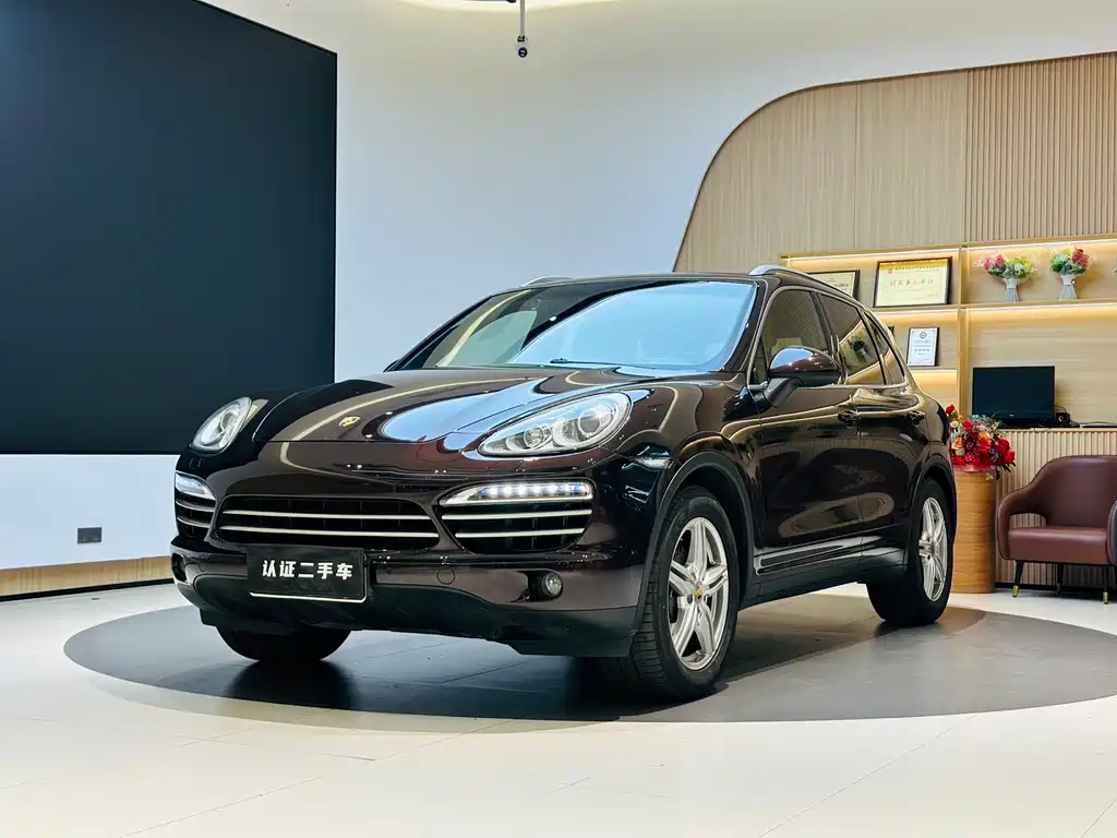 Porsche Cayenne 2014
