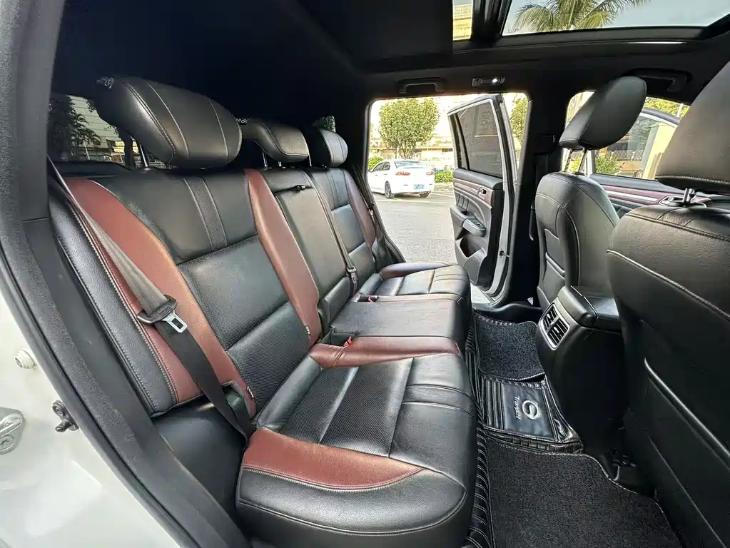 GAC Motor Trumpchi GS8 — миниатюра 11