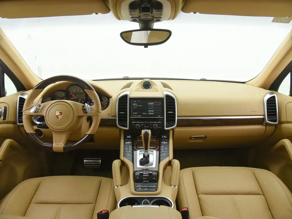 Porsche Cayenne — миниатюра 14