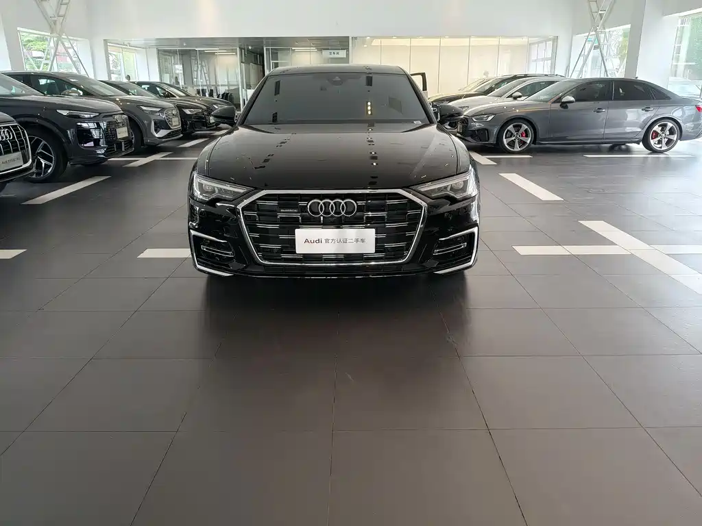Audi A6L 2025 55 TFSI quattro Premium