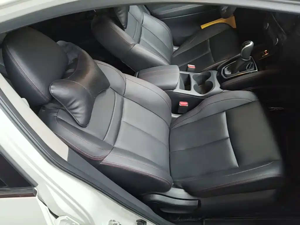 Nissan Qashqai — миниатюра 25