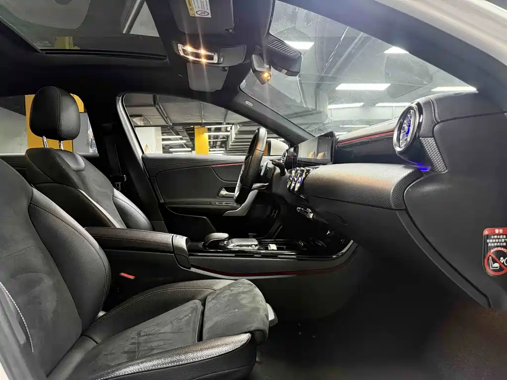 Mercedes-Benz A-Class — миниатюра 6