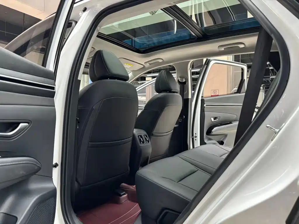 Hyundai Tucson 2022 L 1.5T DCT LUX Luxury N Line