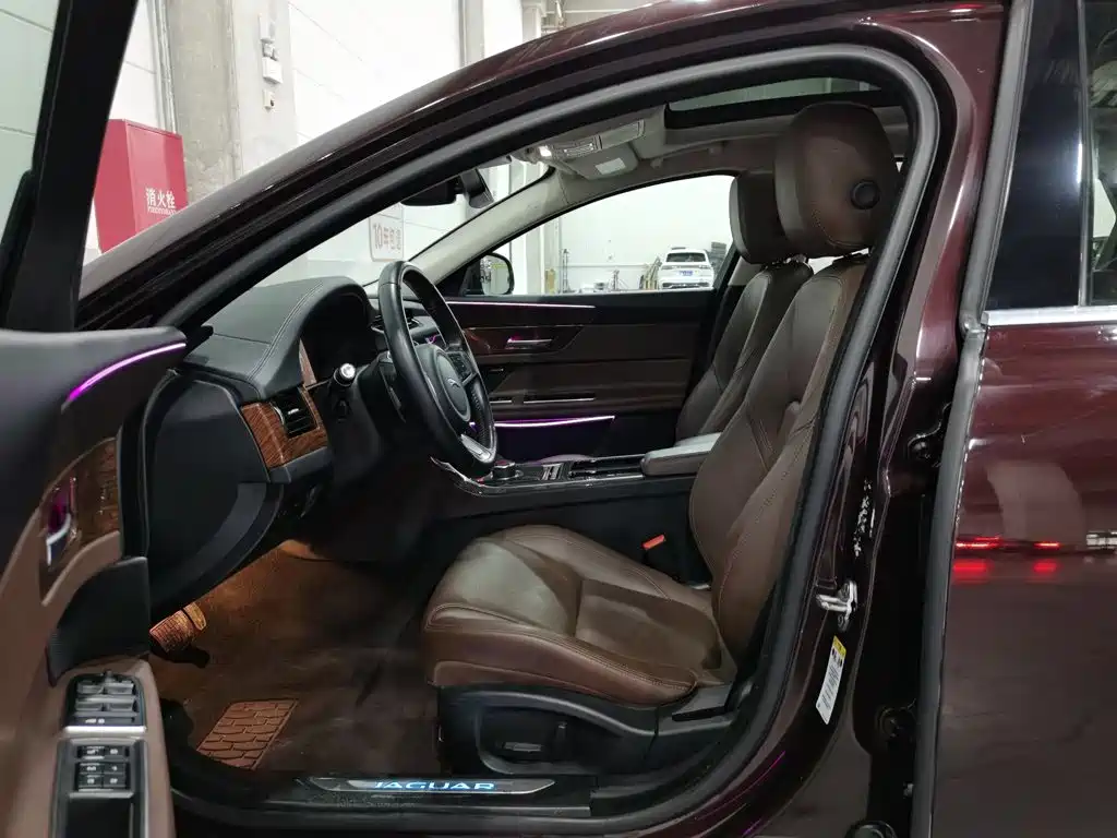 Jaguar XFL 2019 XFL 2.0T 250PS Luxury