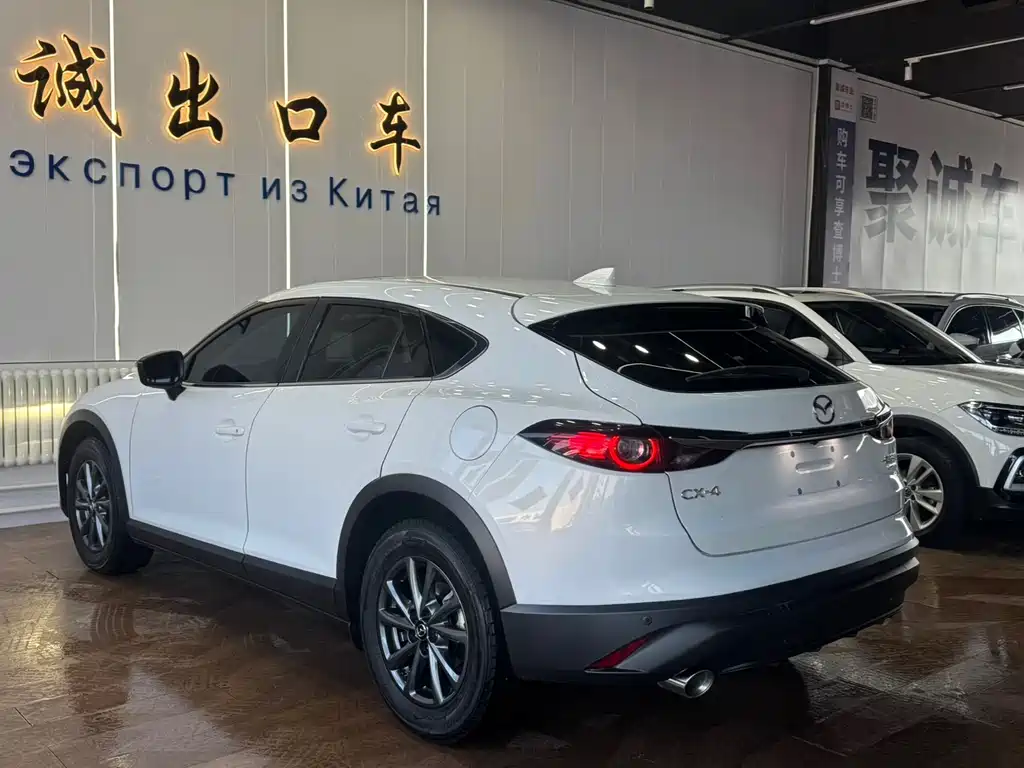 MAZDA CX 4