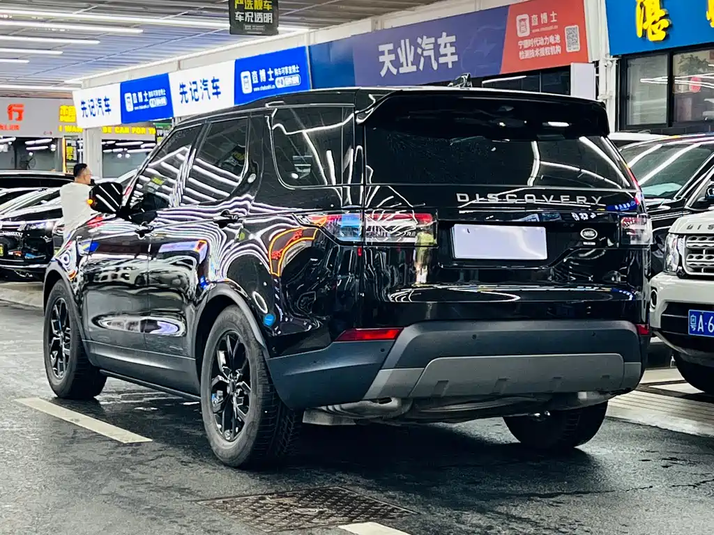 Land Rover Discovery 2019 3.0 SC V6 SE