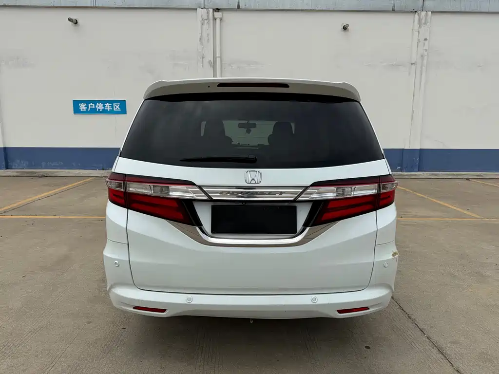 Honda Odyssey — миниатюра 8