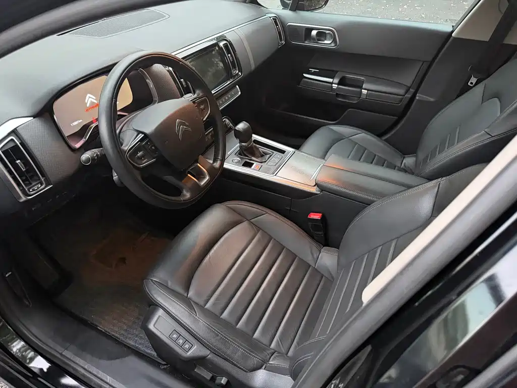 Citroen C6 — миниатюра 10