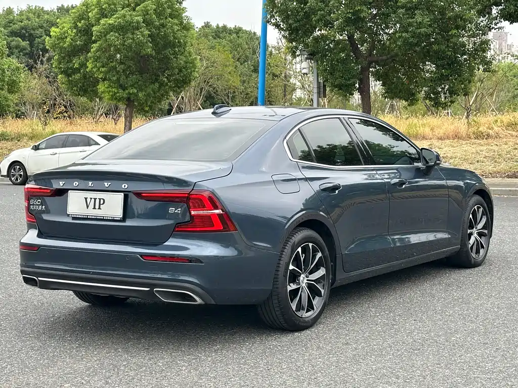 Volvo S60 — миниатюра 6