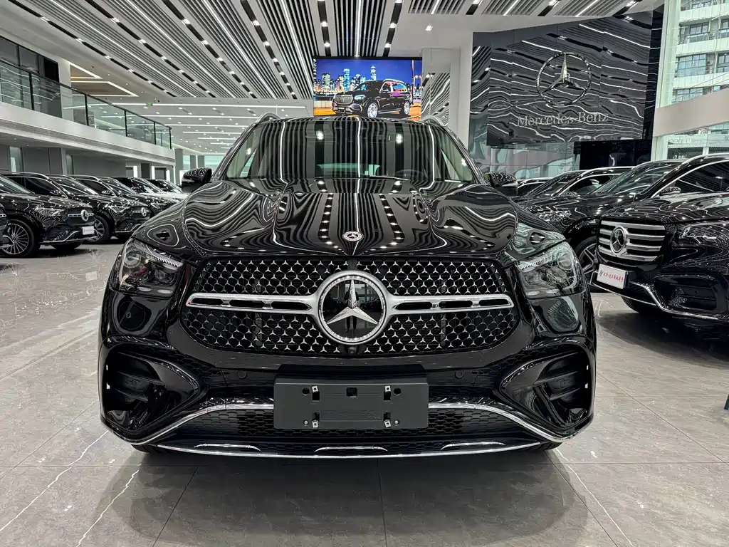 Mercedes-Benz GLE (Import) — миниатюра 2