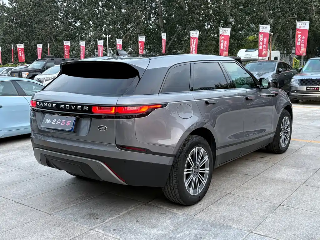 Land Rover Velar — миниатюра 17