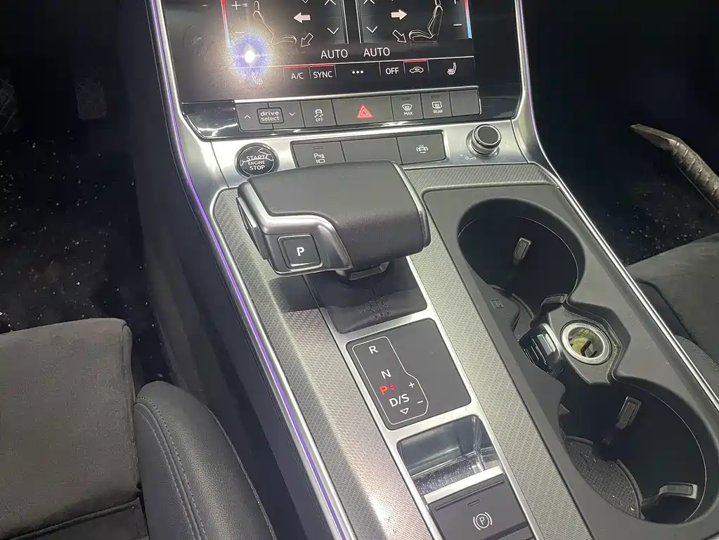 Audi A6 (Import) — миниатюра 6