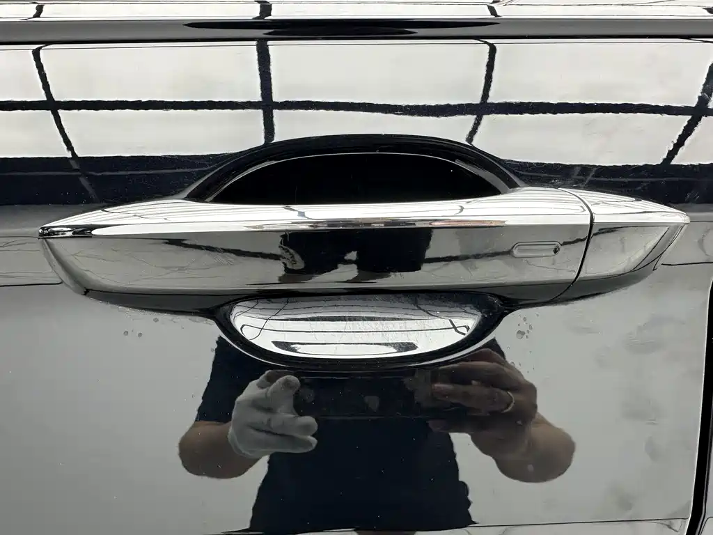 Volkswagen Tiguan L — миниатюра 11