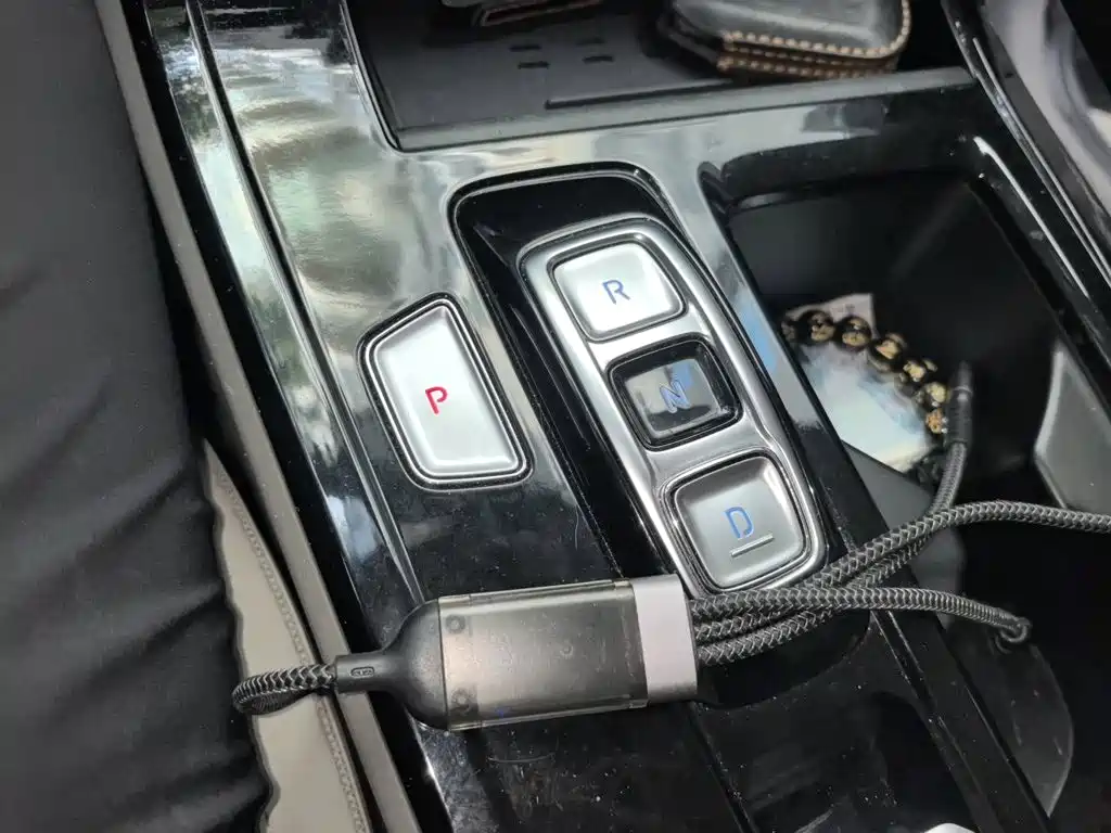 Hyundai Custo — миниатюра 10