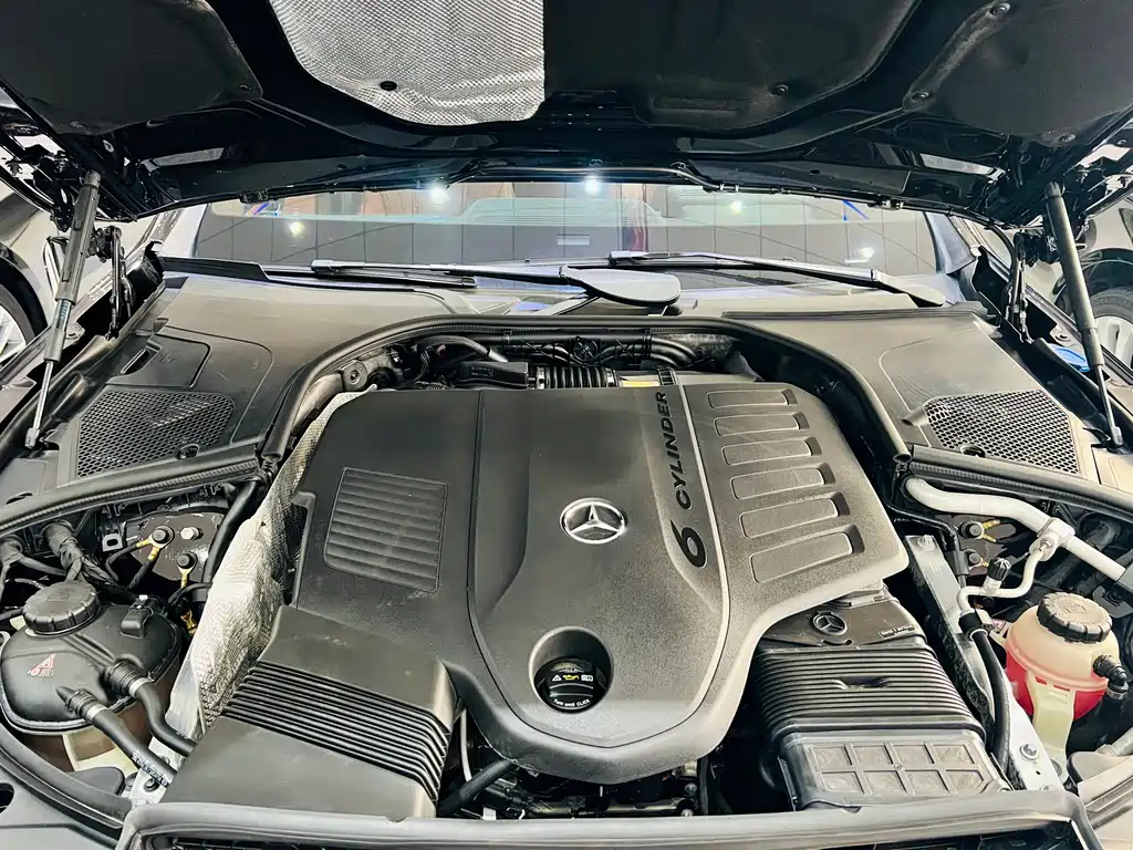 MERCEDES-BENZ S CLASS