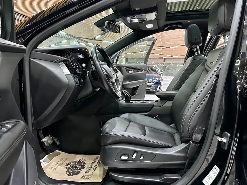 Cadillac XT5 — миниатюра 9