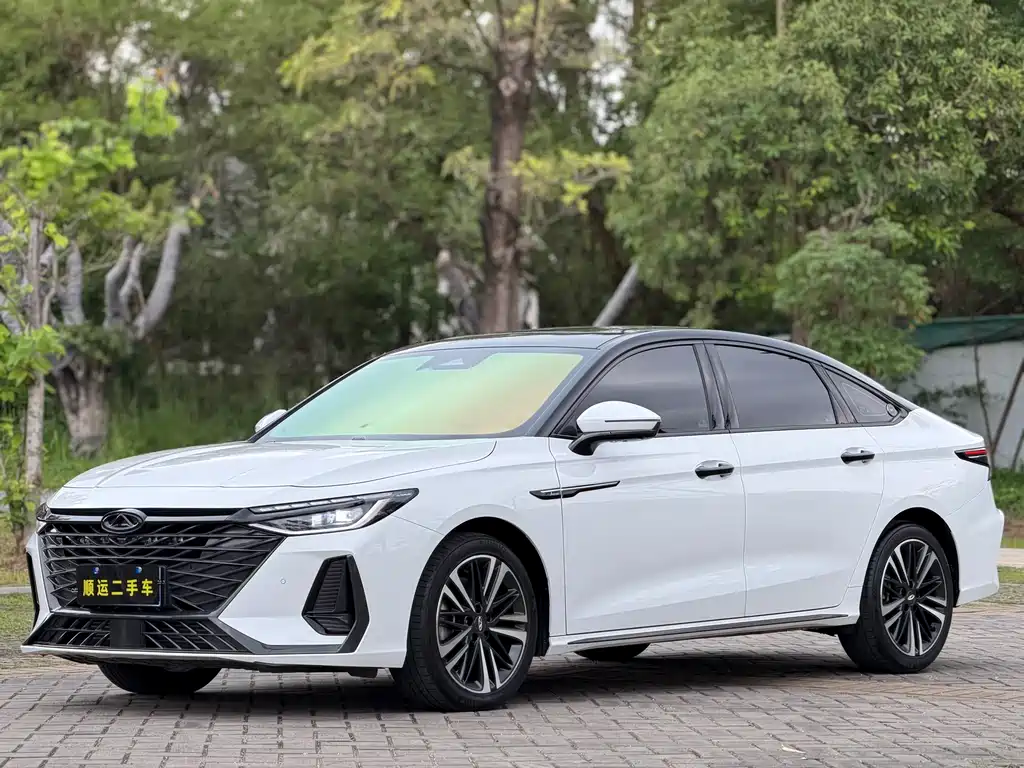 Chery Arrizo 8 2025
