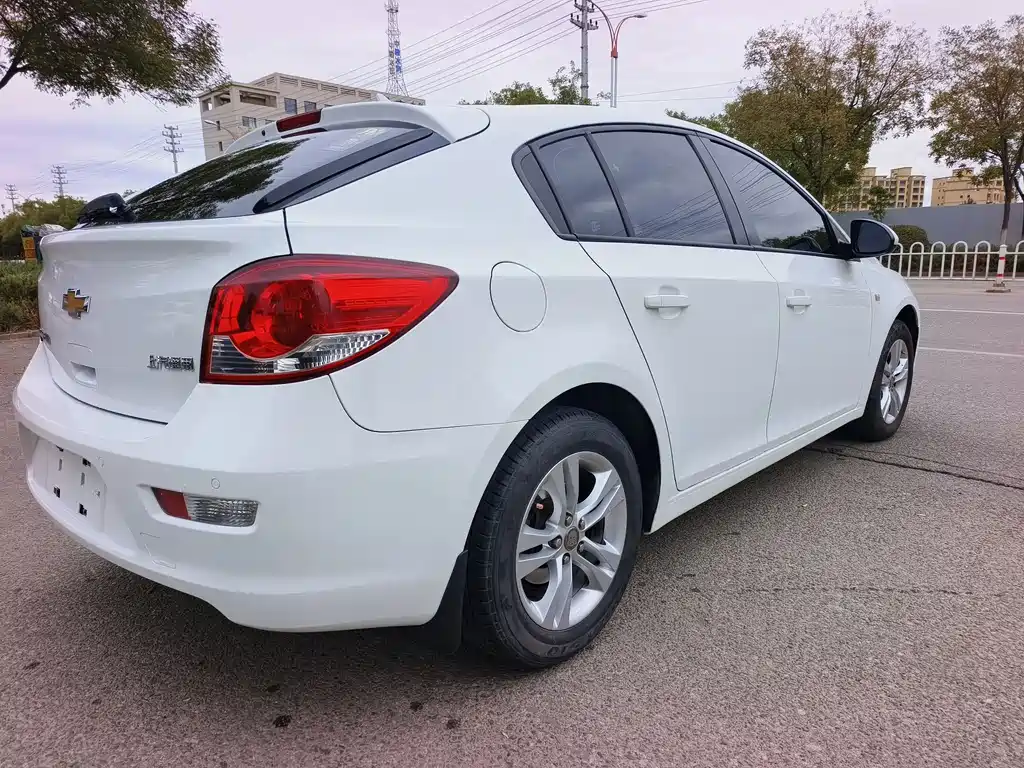 Chevrolet Cruze 2013 1.6L AT Luxury