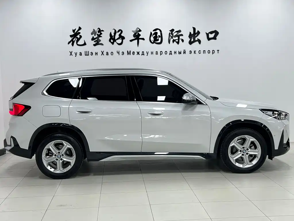 BMW X1 2023 sDrive20Li X