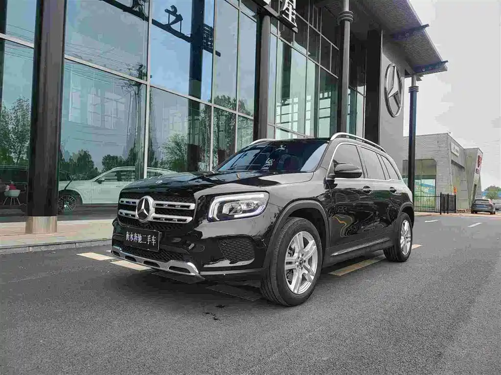 Mercedes-Benz GLB 2022