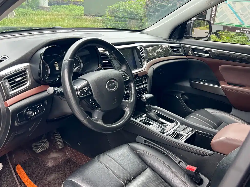 GAC GS8 2017 320T Luxury Smart Connect ( мест)