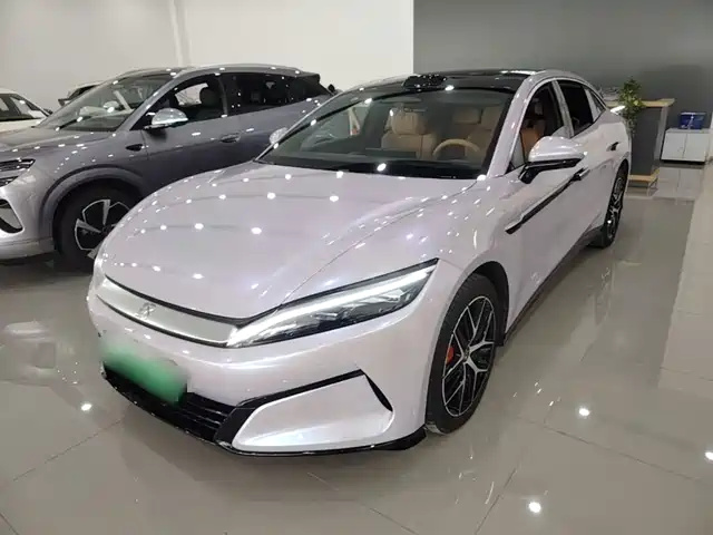 2025 BYD Han
