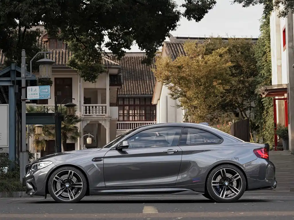 BMW M2 — миниатюра 5