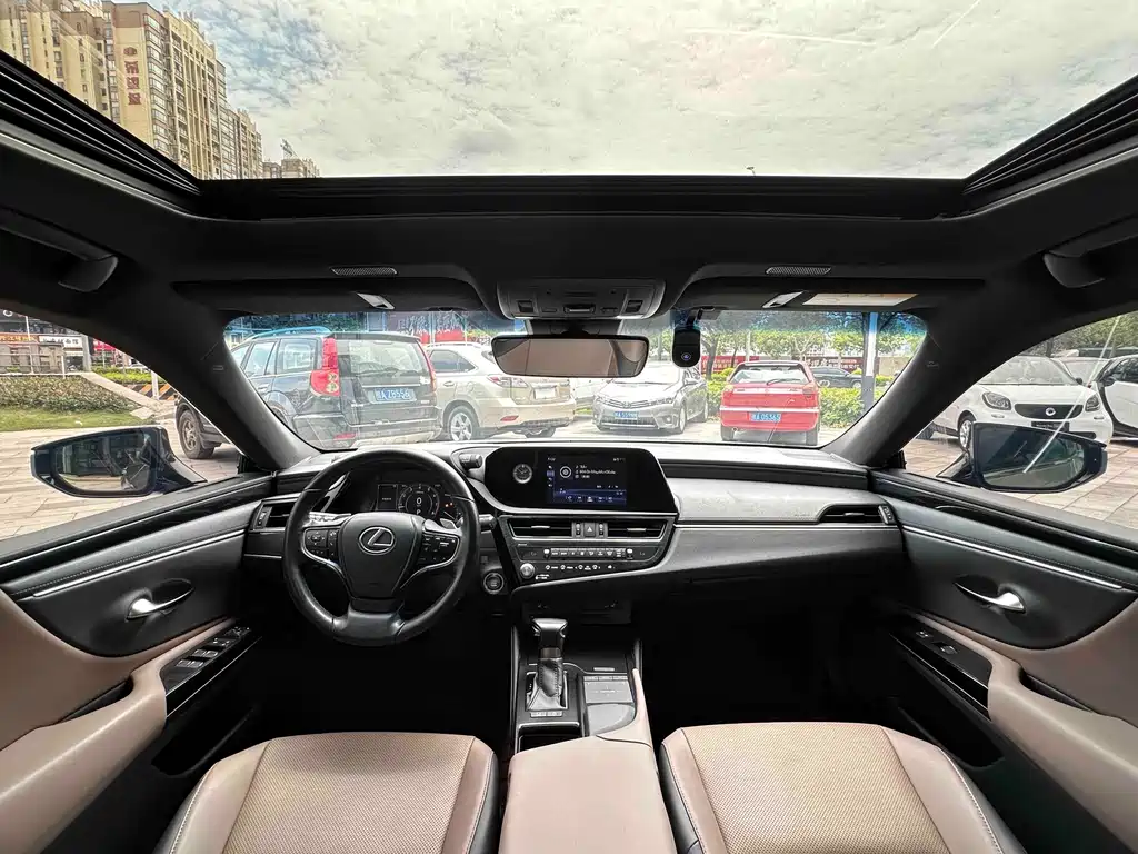 Lexus ES — фотографии объявления, Фото 14