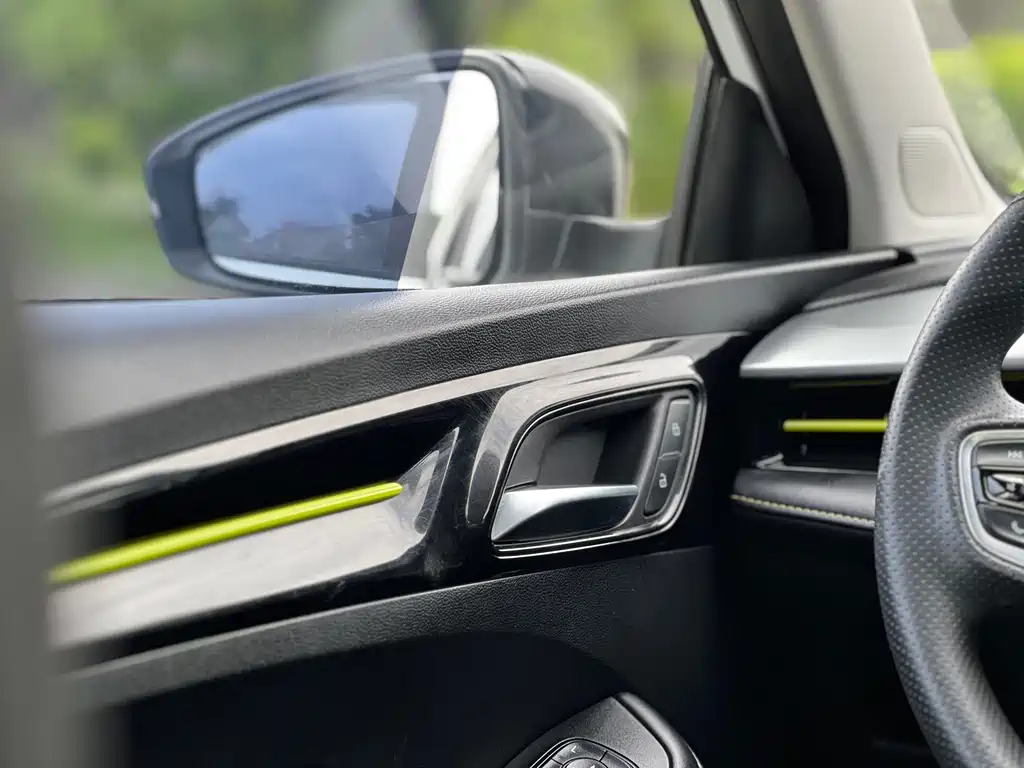 Roewe i5 1.5L CVT Platinum Edition, фото 27