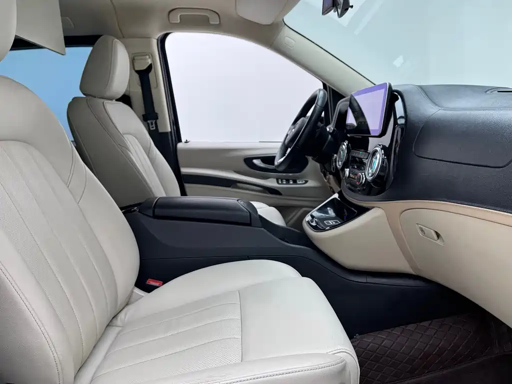 Mercedes-Benz Vito — миниатюра 6