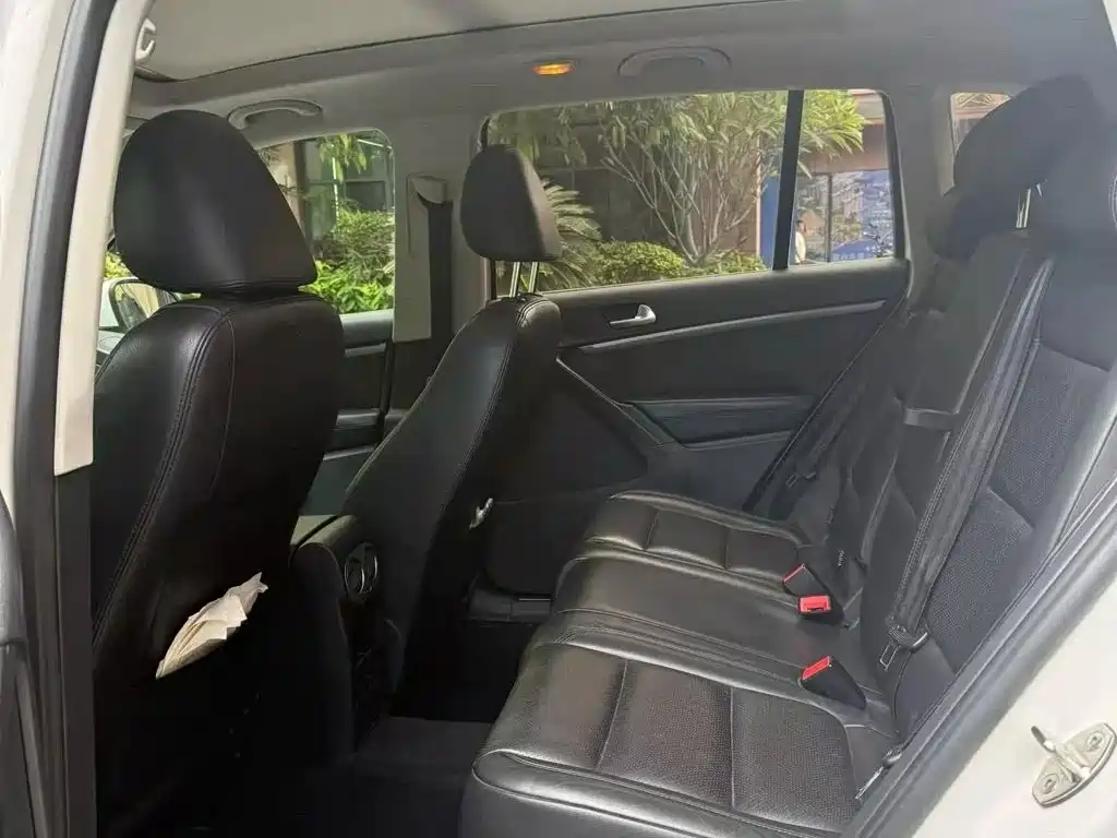 Volkswagen Tiguan — миниатюра 4