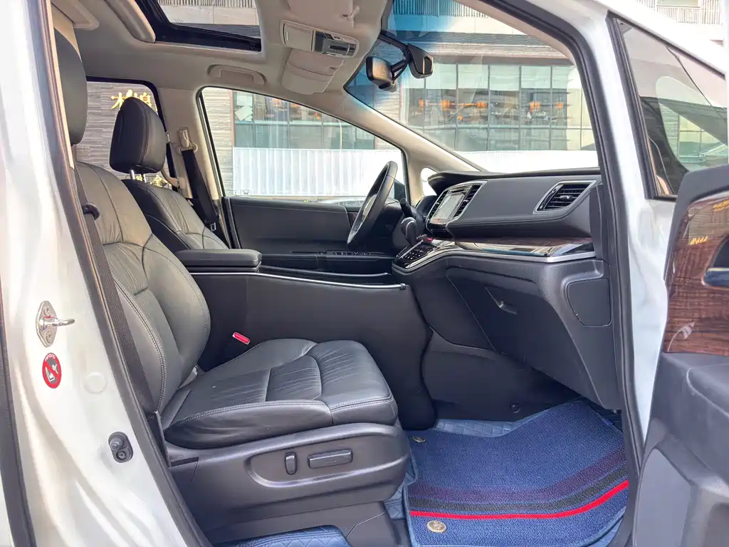 Honda Odyssey — миниатюра 19