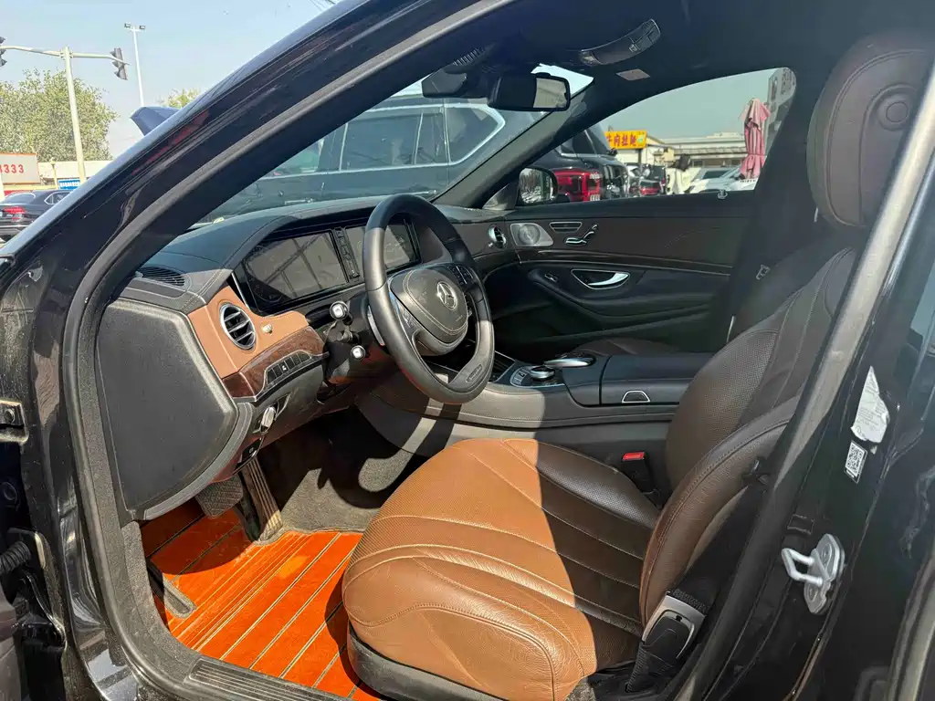 Mercedes-Benz S-Class — миниатюра 4