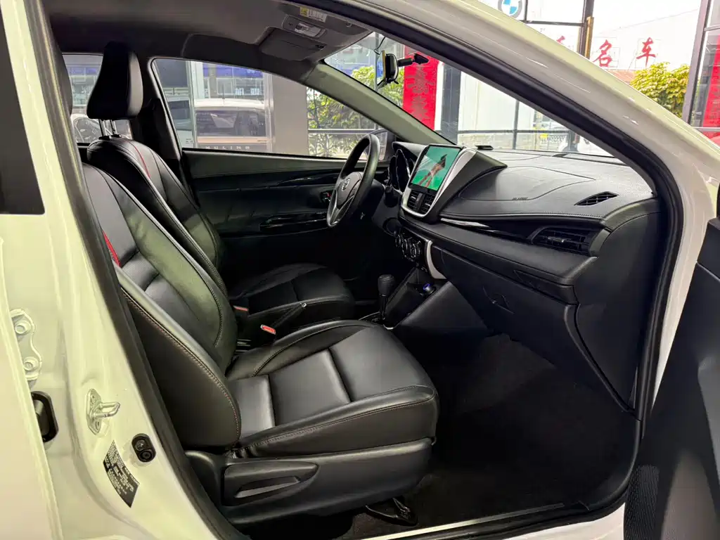 TOYOTA YARIS L ZHIXUAN