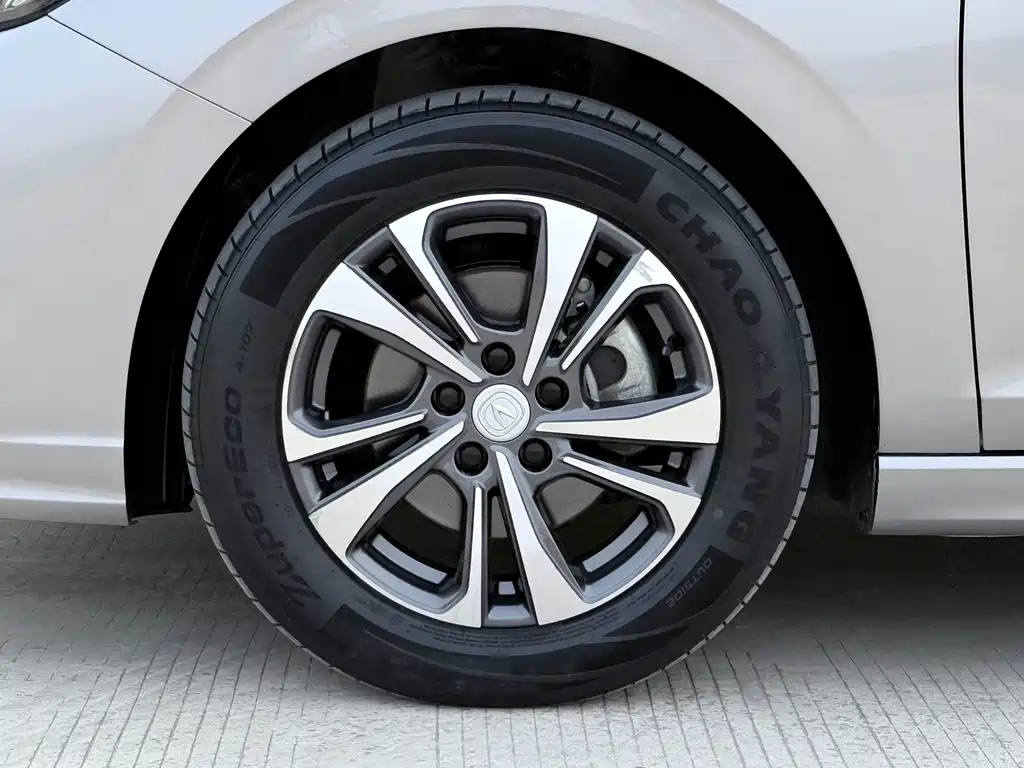Changan Eado — миниатюра 19