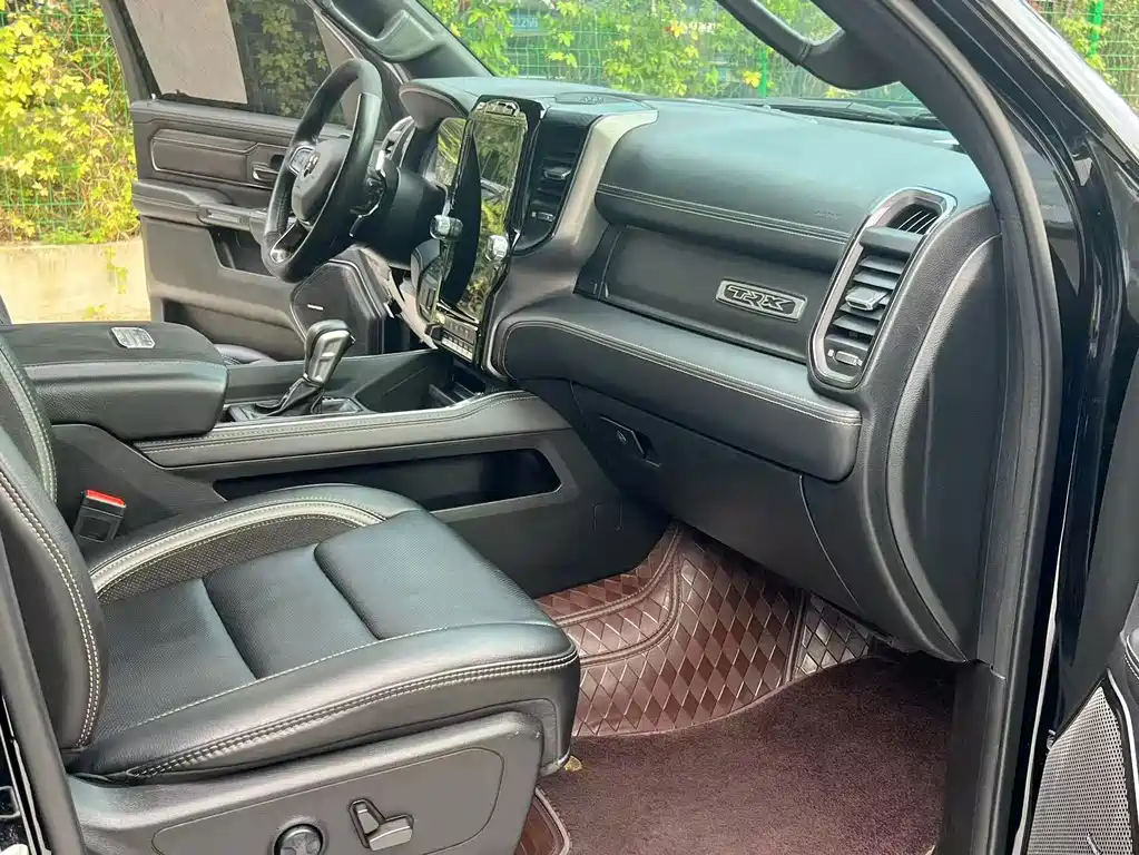 RAM Ram Trucks — миниатюра 8