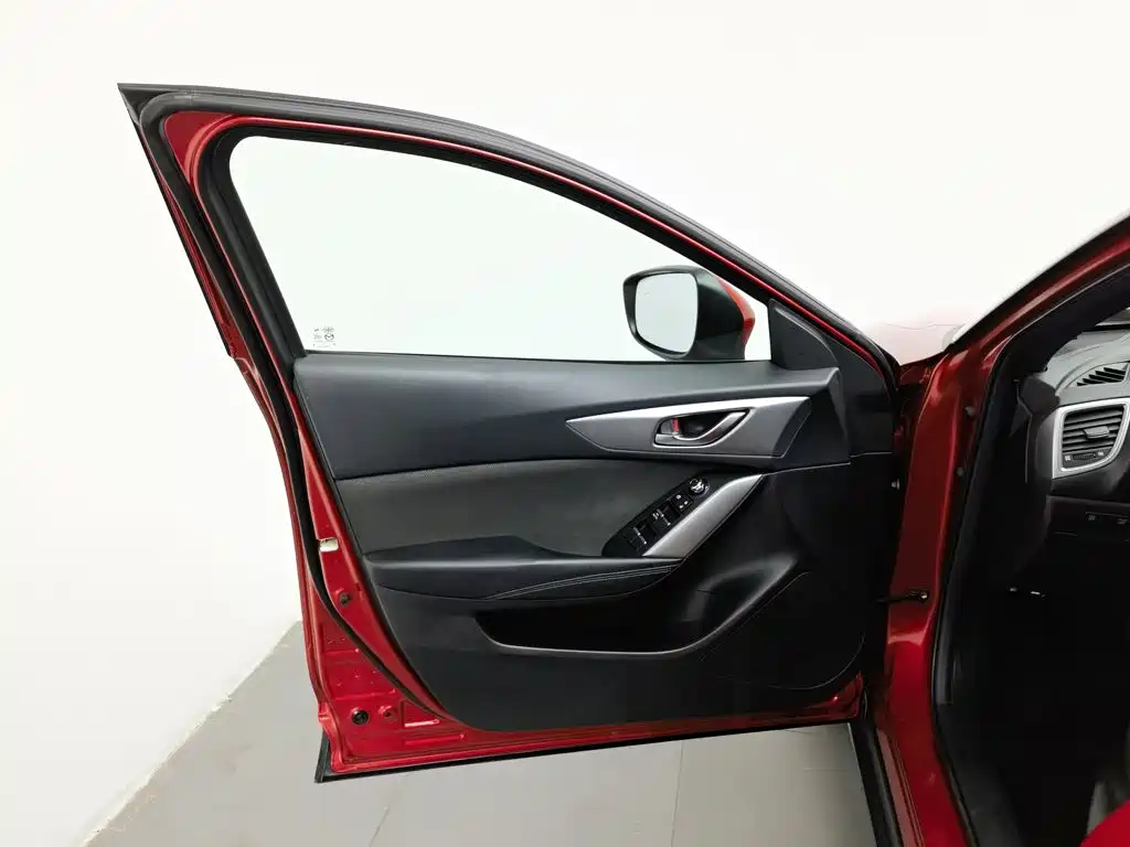 Mazda CX-4 — миниатюра 8