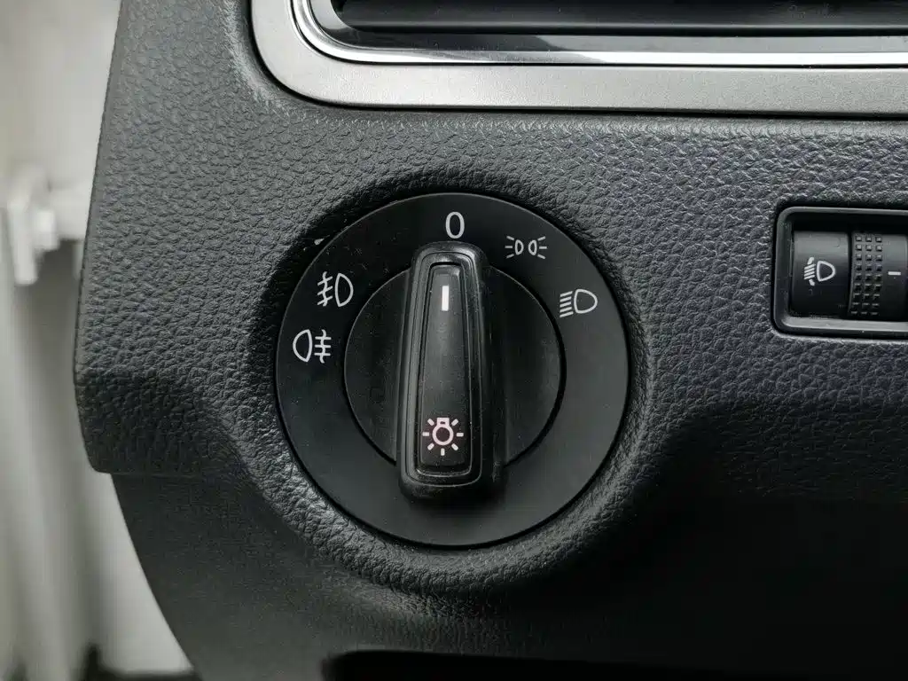 Volkswagen Santana — миниатюра 21
